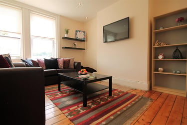 6 bed house, St Georges Terrace, Jesmond, Newcastle, NE22DN - Image 1